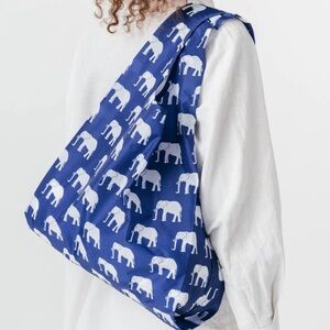 Standard Baggu - Blue Elephant
